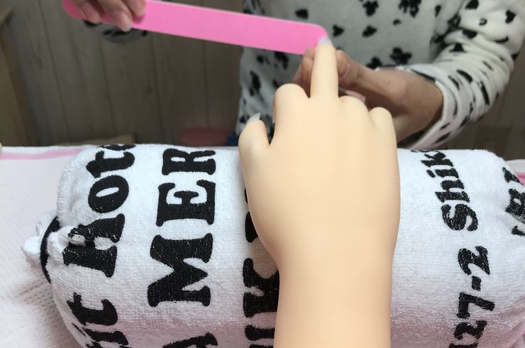 ネイルスクール